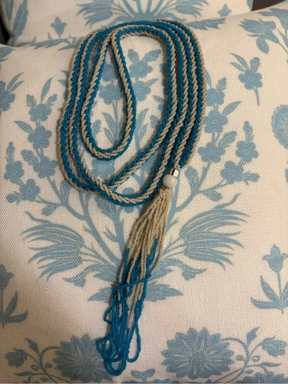 Antique Art Deco Blue & White Flapper Sautoir Beaded Lariat Necklace